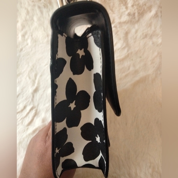 Delfi Collective Dress + Kate Spade Purse - Picture 11 of 14